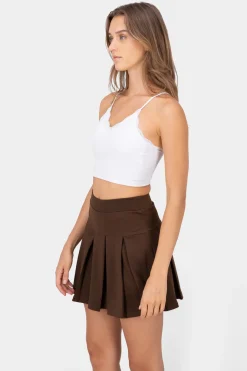 Top con copas y encaje