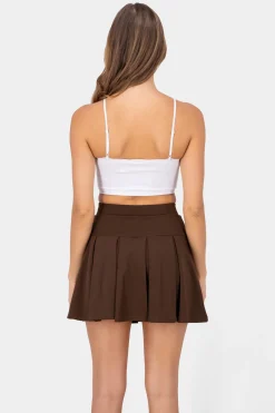 Top con copas y encaje