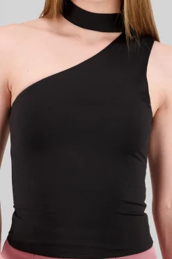 Top corta un hombro con bufanda