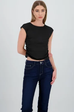 Top cuello alto sin mangas de rib