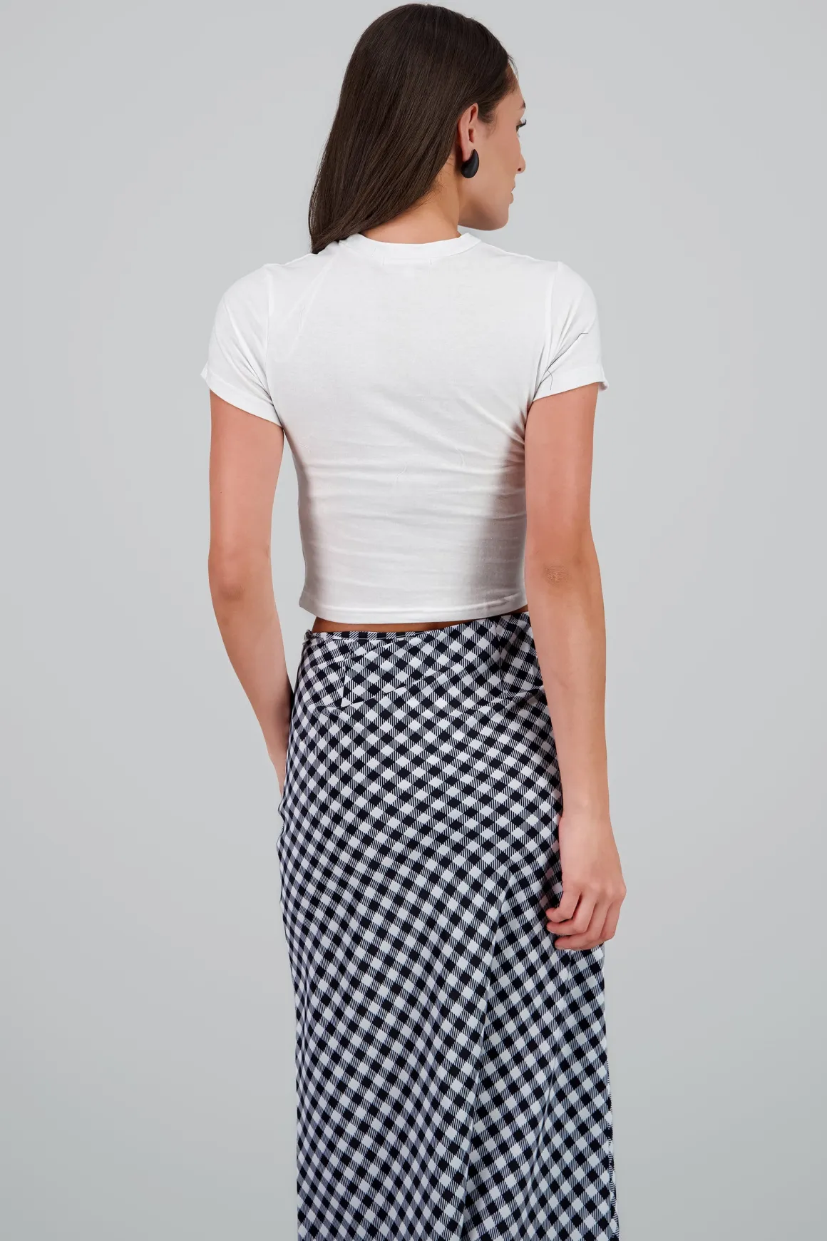 Top de manga corta con cuello redondo