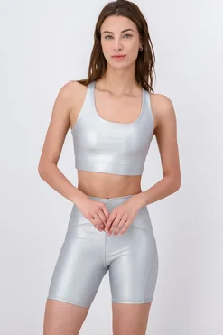 Top deportivo metálico