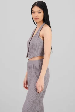 Top halter botones textura