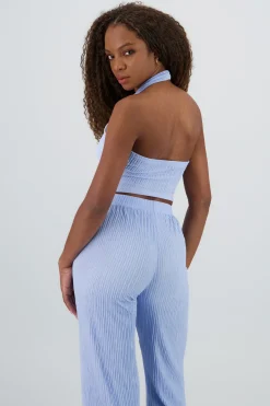 Top halter botones textura