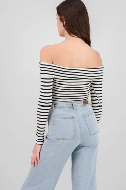 Top sin hombros rayas textura