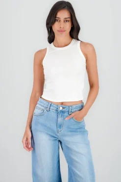 Top sin manga liso rib escote redondo