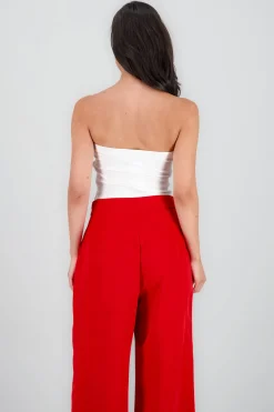 Top strapless detalle moños