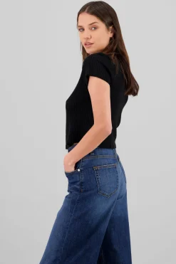 Top tejido con cierre liso