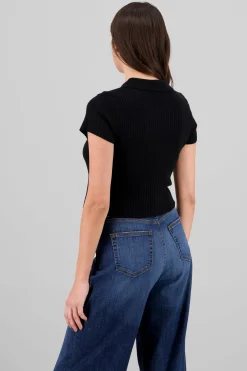 Top tejido con cierre liso