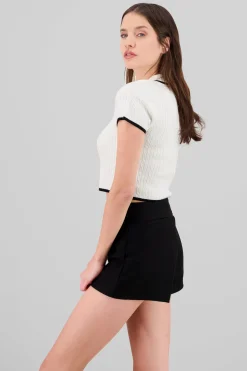 Top tejido de manga corta con contraste