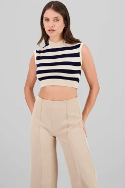 Top tejido sin manga detalle cuello