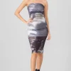 Vestido bodycon liso co textura