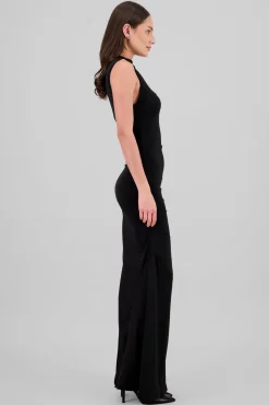 Vestido maxi cuello alto sin mangas