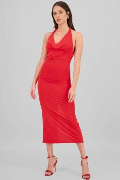 Vestido maxi cuello halter cascada