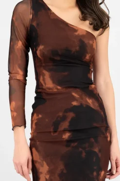 Vestido midi asimetrico una manga mesh