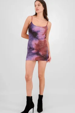 Vestido mini brillante con escote abierto