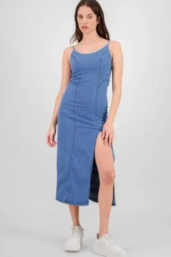 Vestido mmidi con copas